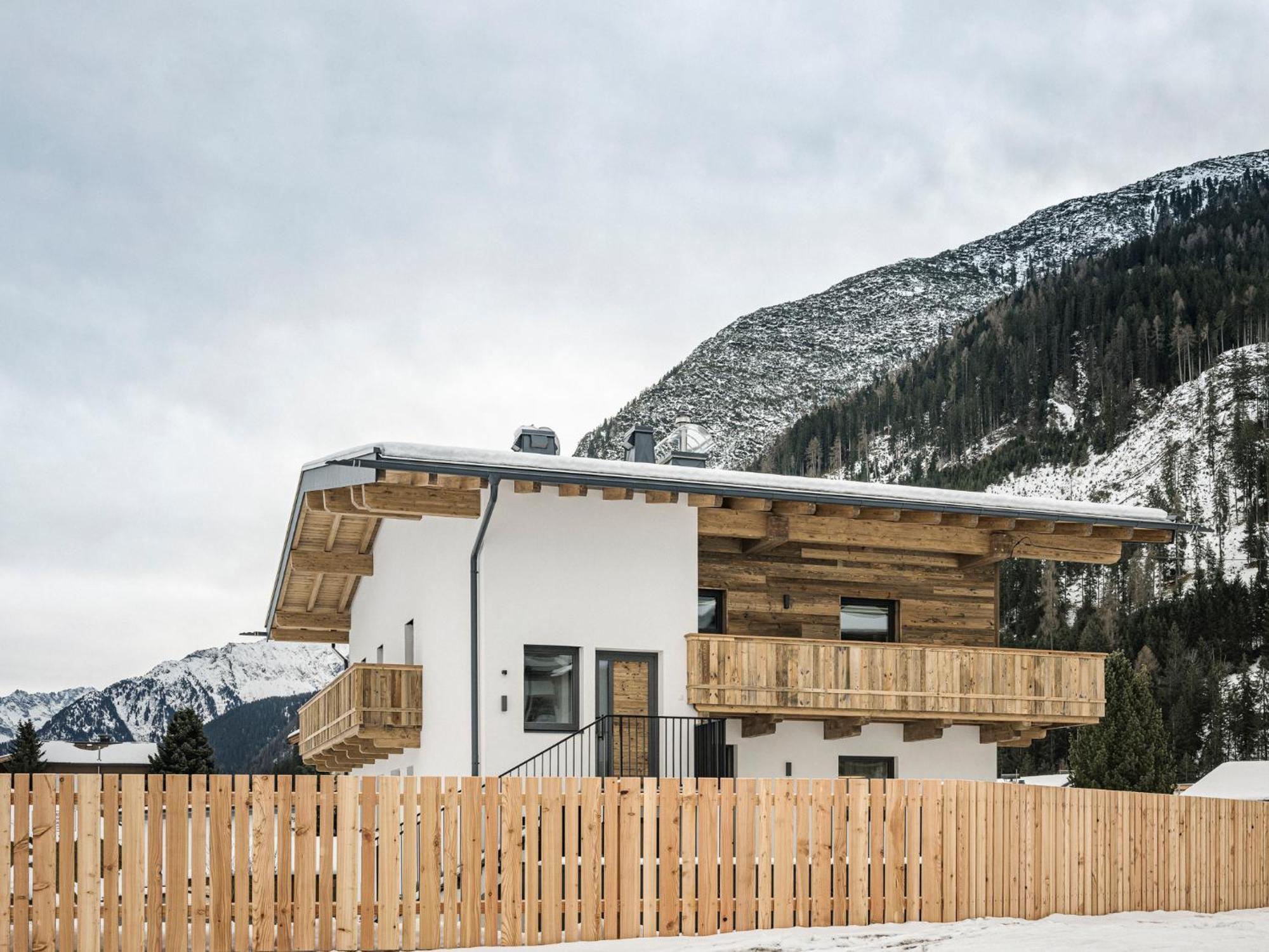 Ferienhaus Evelyn Tux Eksteriør billede
